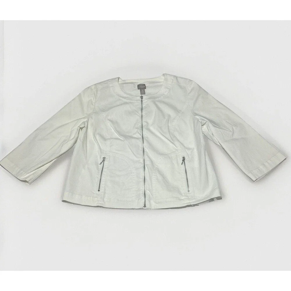 Chico's Women's Size 2 Zip Up Jacket White Lightweight Rayon Blend